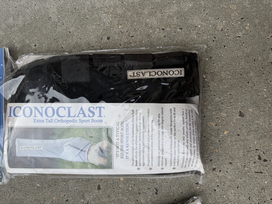 Sports Medicine Boots