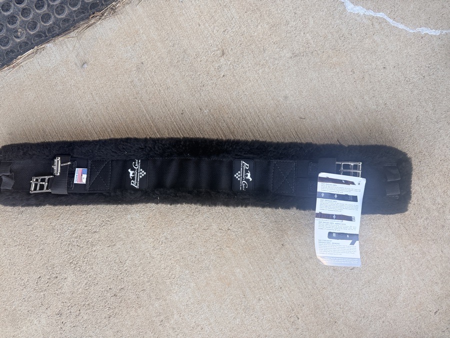 28” Professionals Choice SMX Dressage Girth
