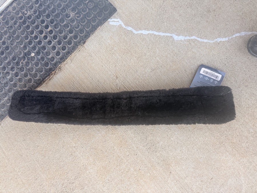 28” Professionals Choice SMX Dressage Girth