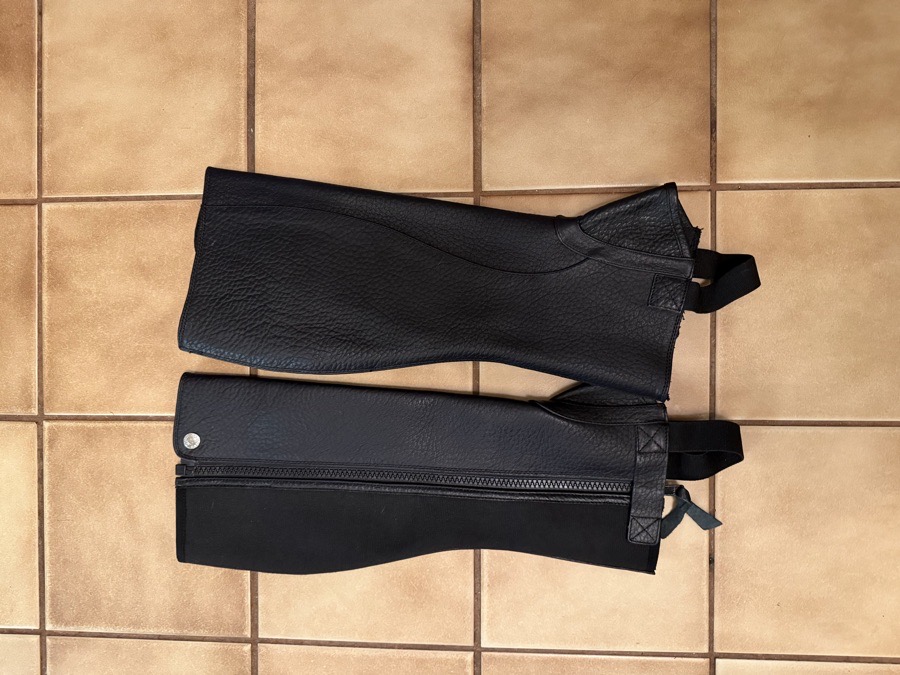 Dover Saddlery Ready To Ride Half Chaps - Size Medium