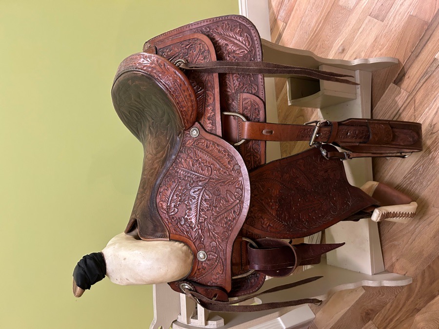 Circle T FQHB 16" Ranch/work saddle