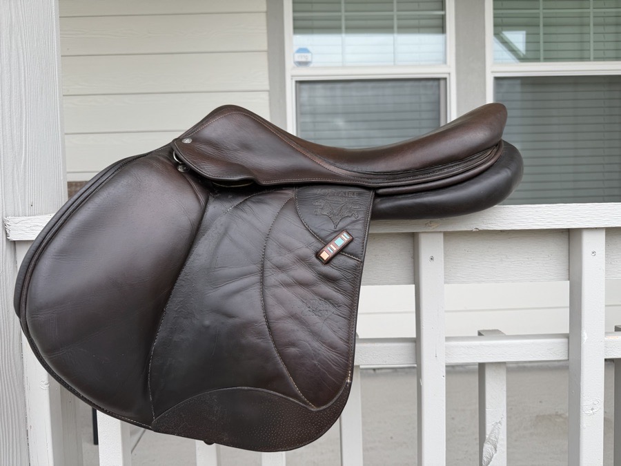 Voltaire 2015 18” 2AA Saddle