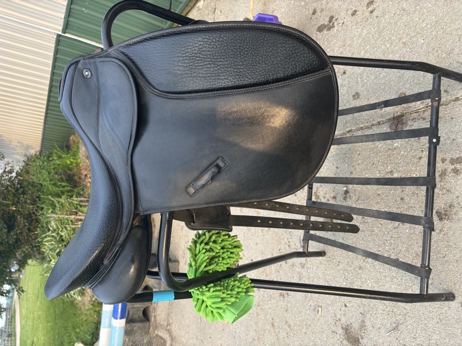 Dover ProRide Dressage Saddle