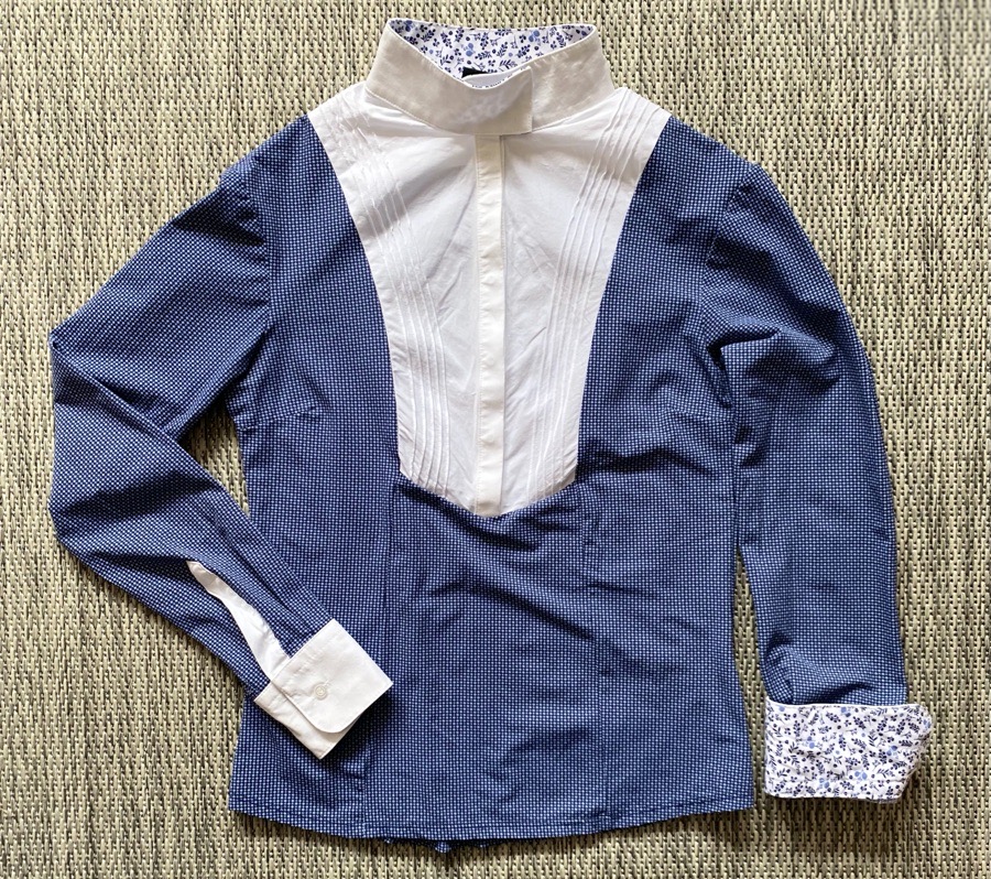 M Iago Blue Print Long Sleeve Show Shirt with Floral Accents in Cuffs & Collar