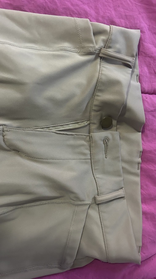 Beroy tan kids L tights