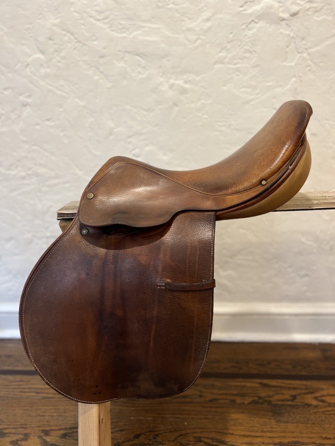 Crosby 17" English Saddle