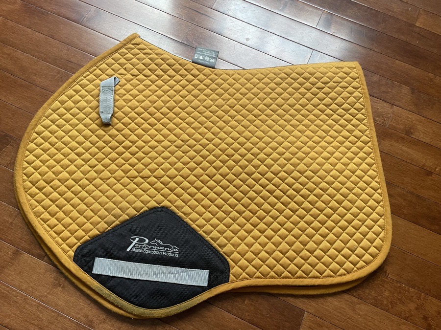 Yellow saddle pad