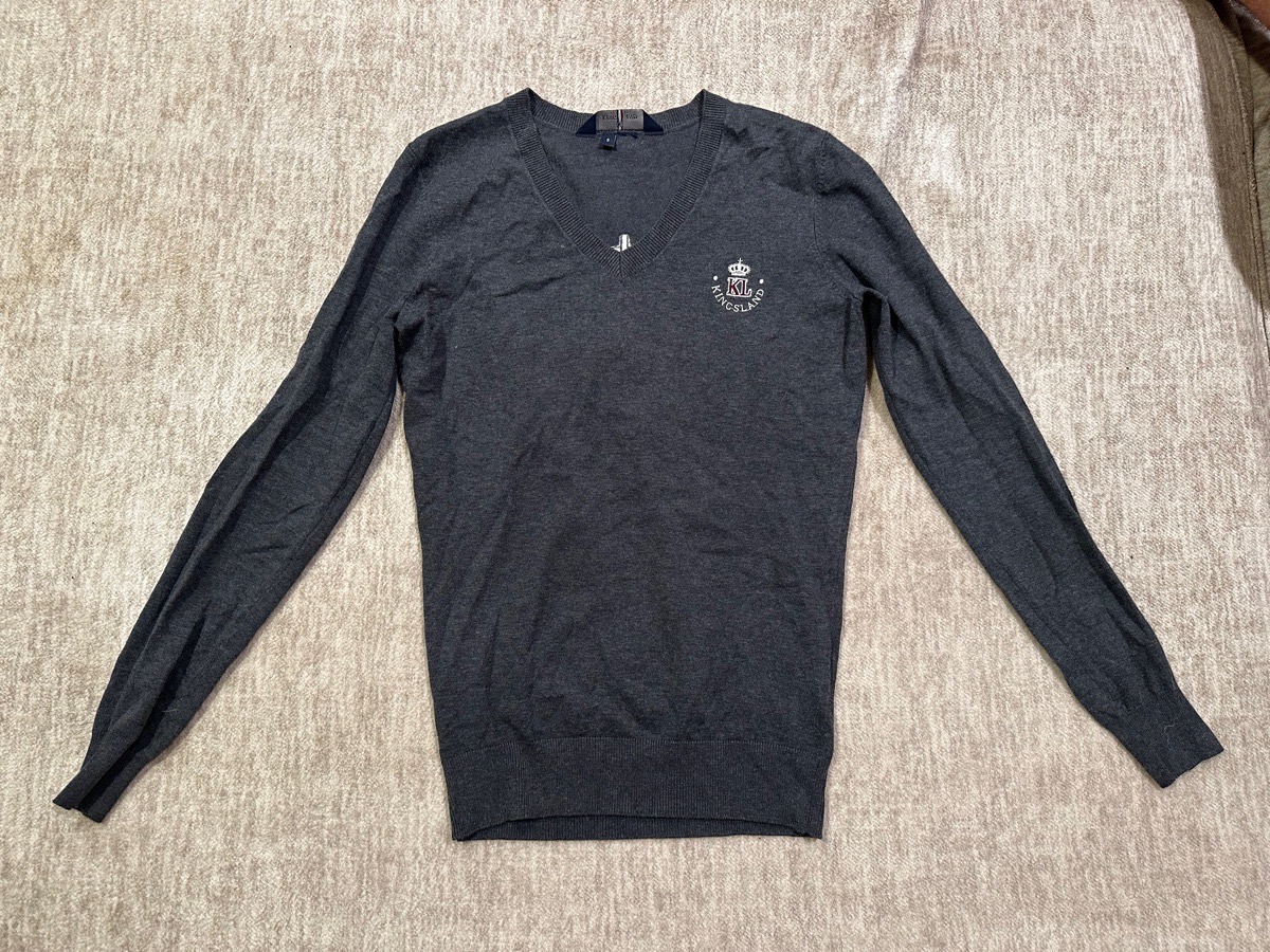 Kingsland Gray V-Neck Knit Sweater