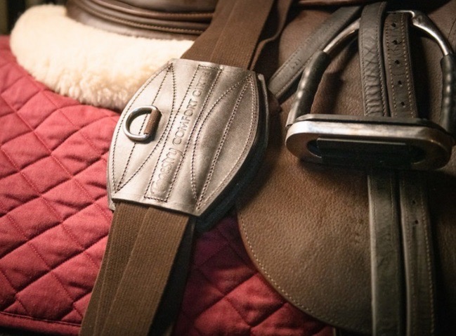 TAPESTRY COMFORT GIRTH 46”