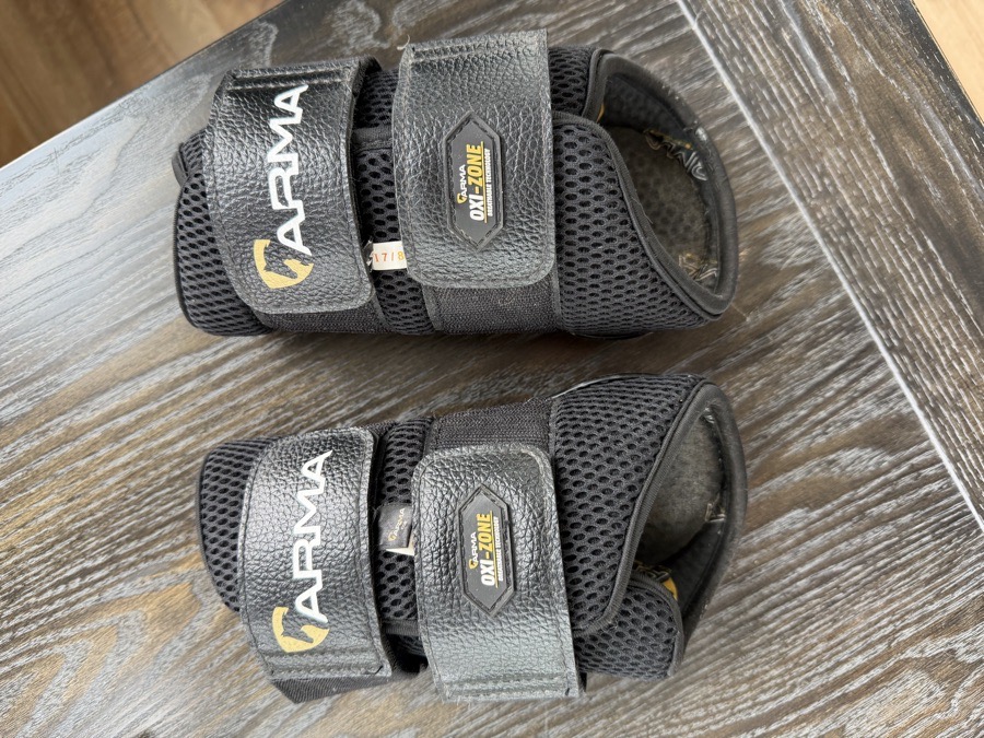 Arma Oxi-Zone Brushing Boot