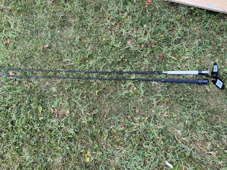 2 Perris dressage whips