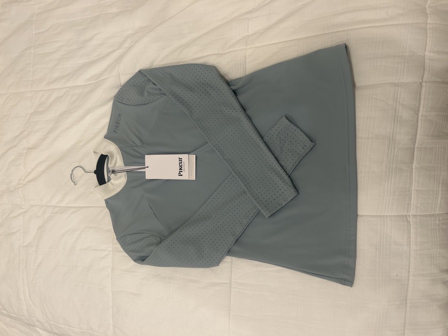 NWT Pikeur Long Sleeve size 38 (s/m)