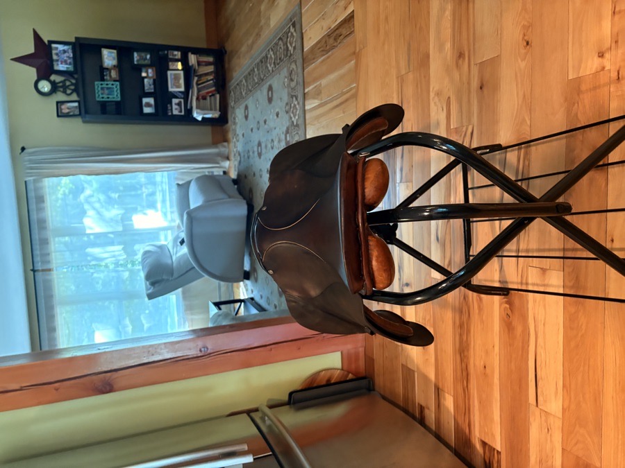 Stubben all purpose saddle