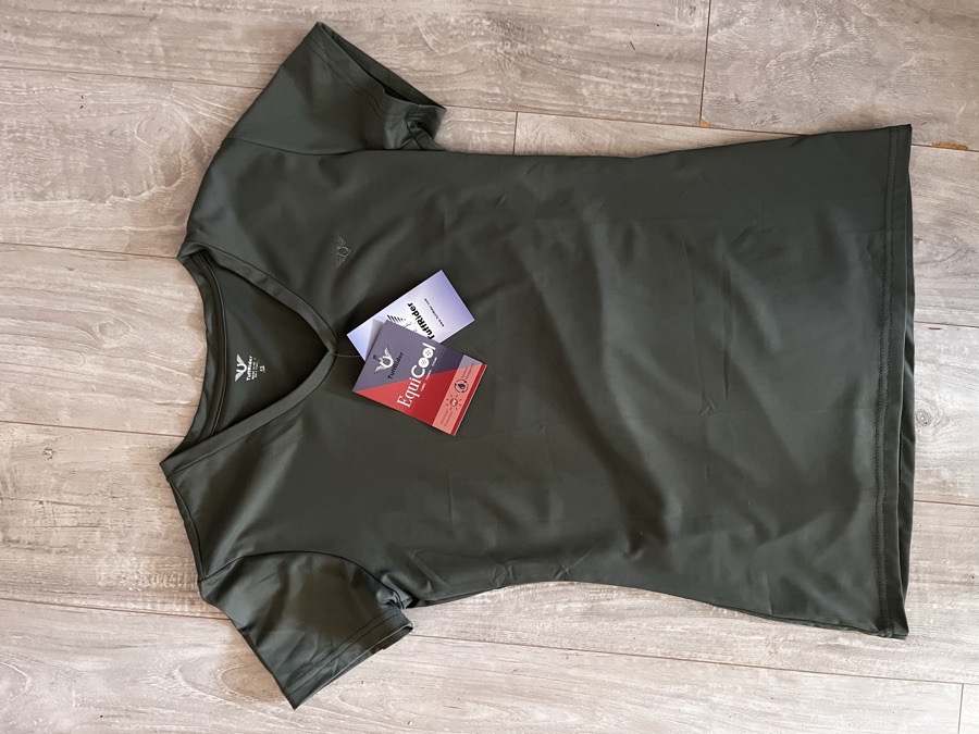 Tuff Rider Women’s Short Sleeve Shirt XS NWT