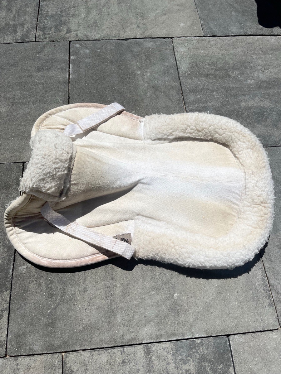 EXSELLE white half pad