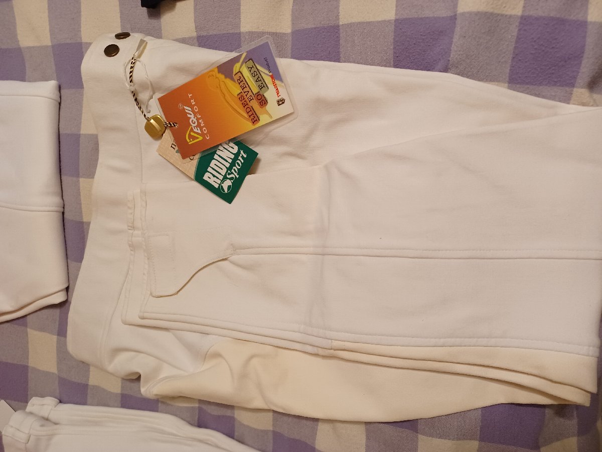 White full seat show breeches