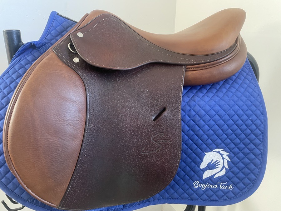 17” Antares Spooner - 2015 - 2N