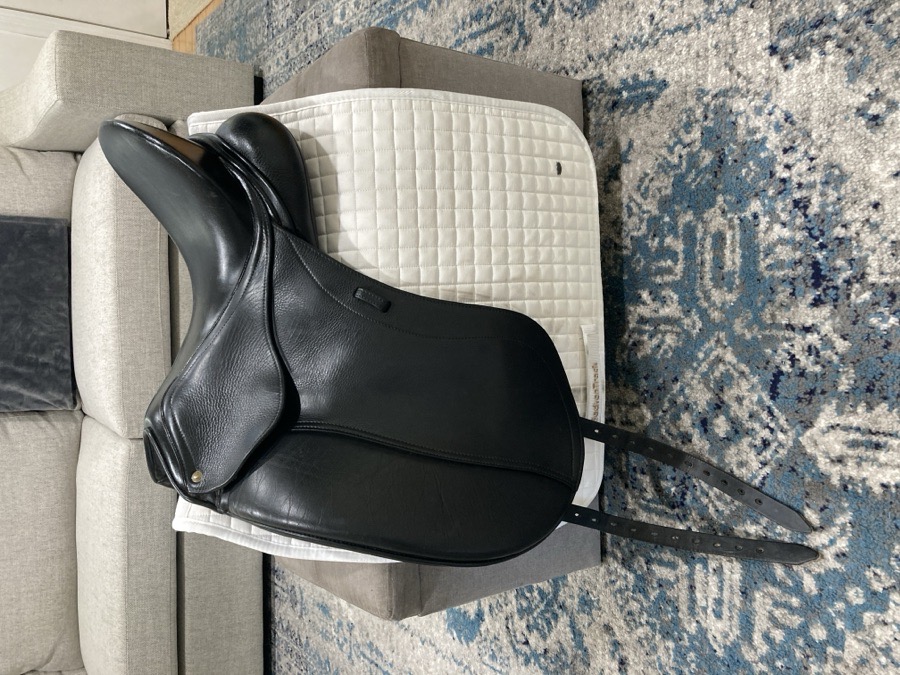 Schleese Infinity II 17.5” Dressage Saddle
