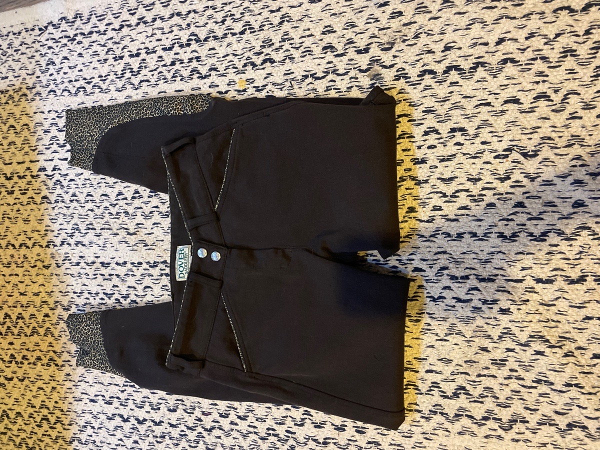 Brown Dover breeches w/ cheetah piping