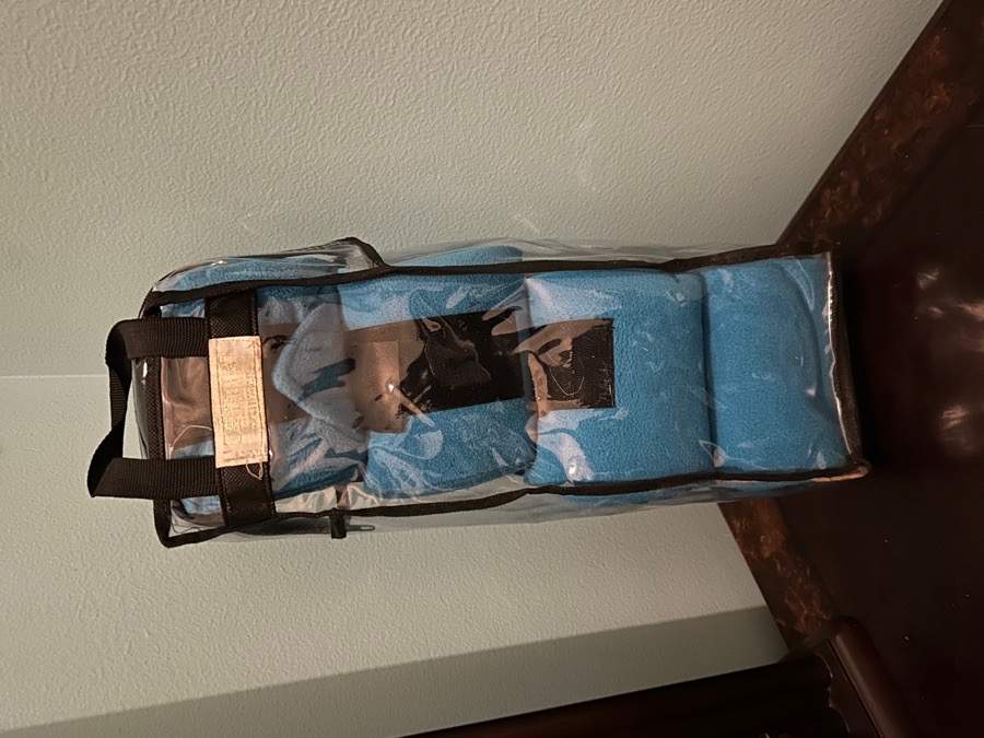 Lettia Ice polo wraps