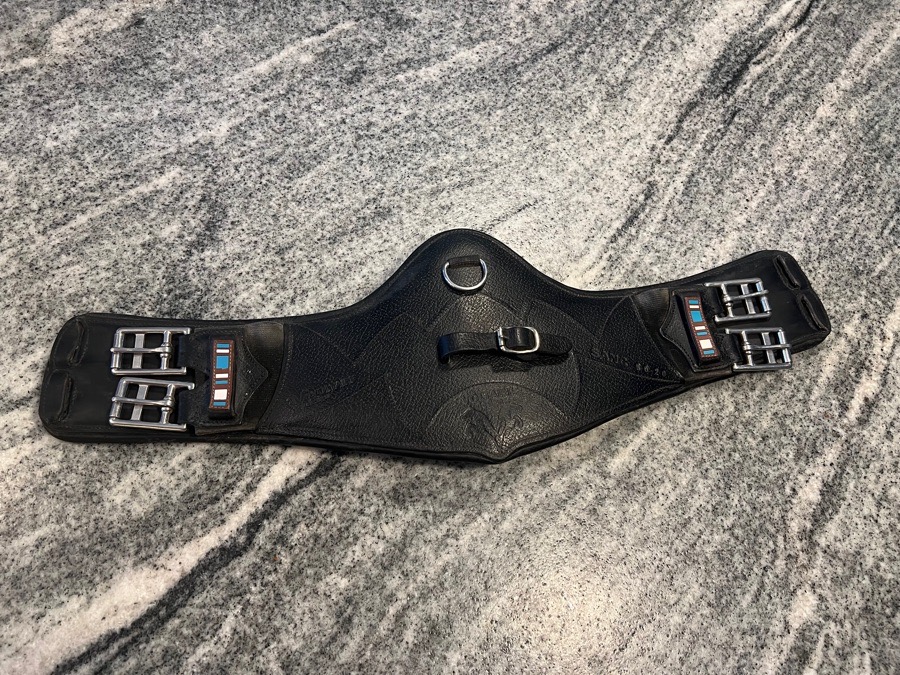 Voltaire dressage/monoflap girth