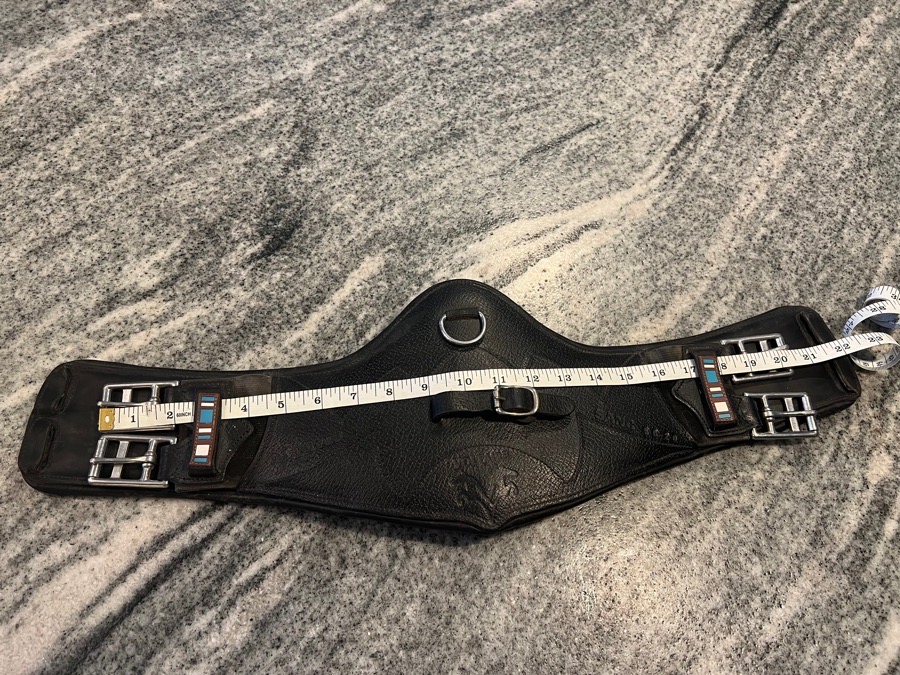 Voltaire dressage/monoflap girth