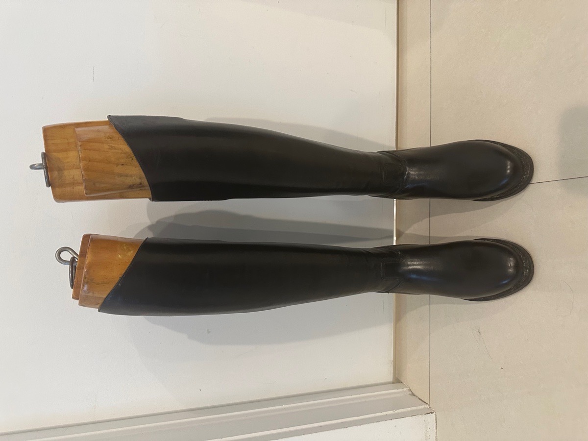 Black Pull-On Tall Riding Boots