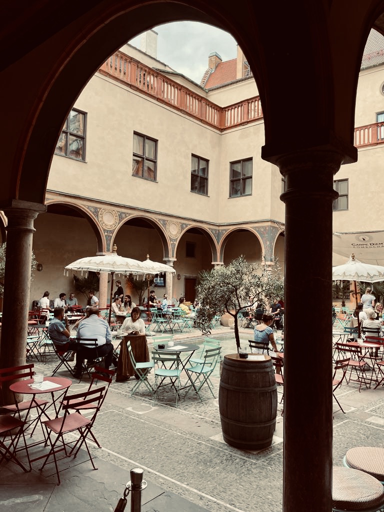 Magischer Innenhof