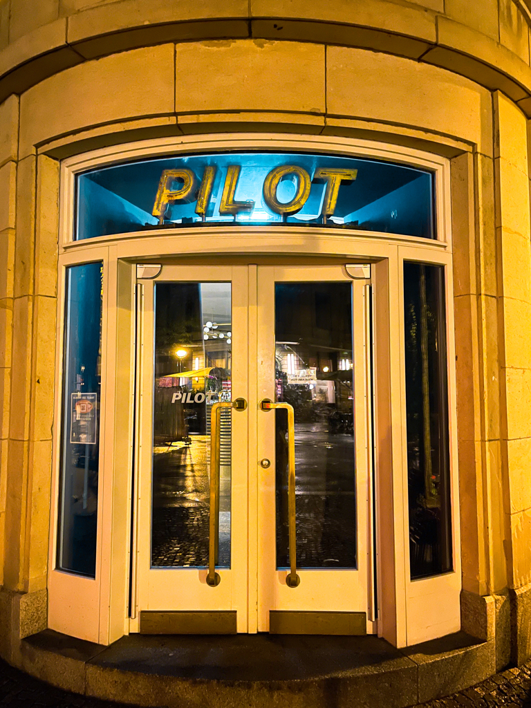PILOT