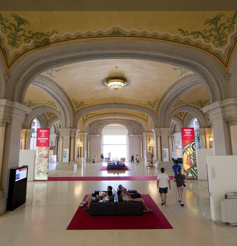 Museu Nacional d'Art de Catalunya (MNAC)