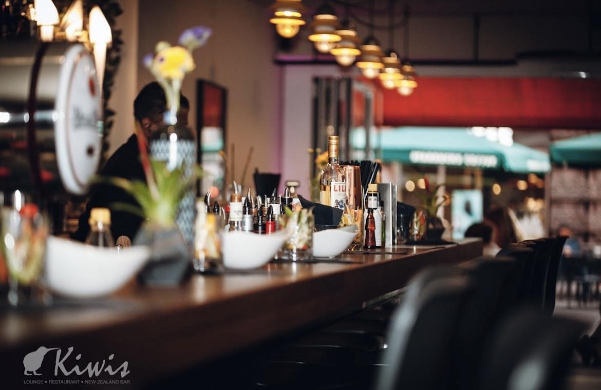 Kiwi’s — Café, Bar & Restaurant