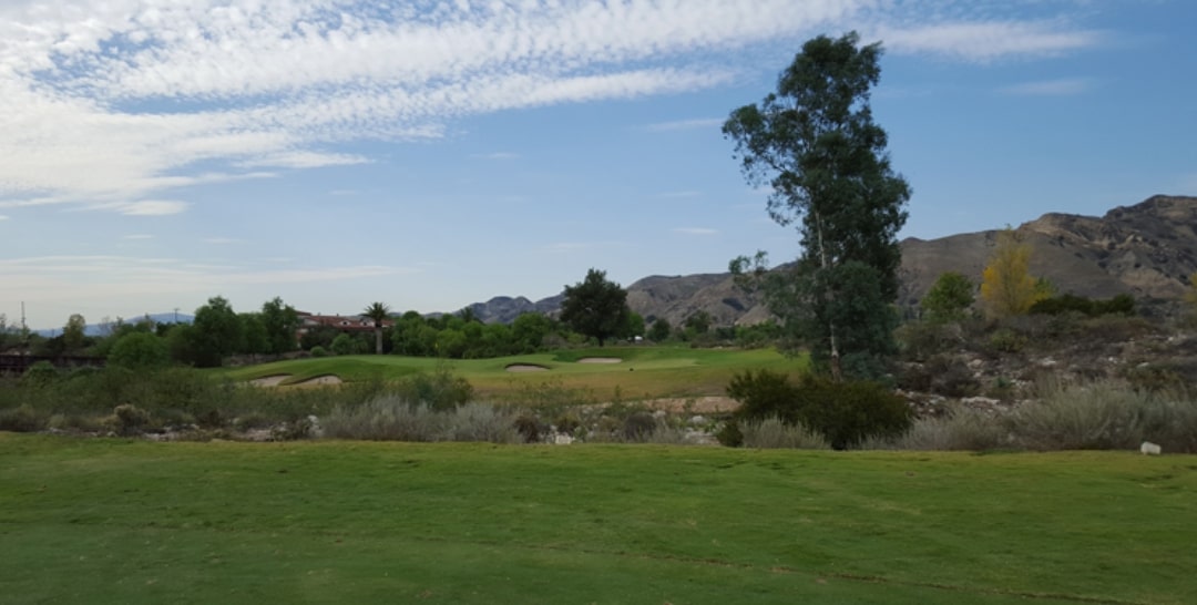 Angeles National Golf Club