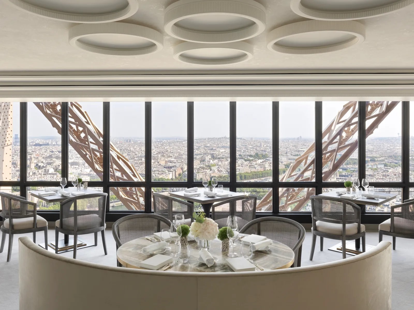 Le Jules Verne