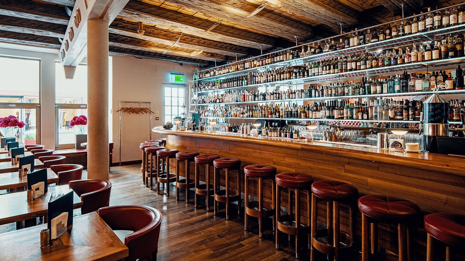 Widder Bar