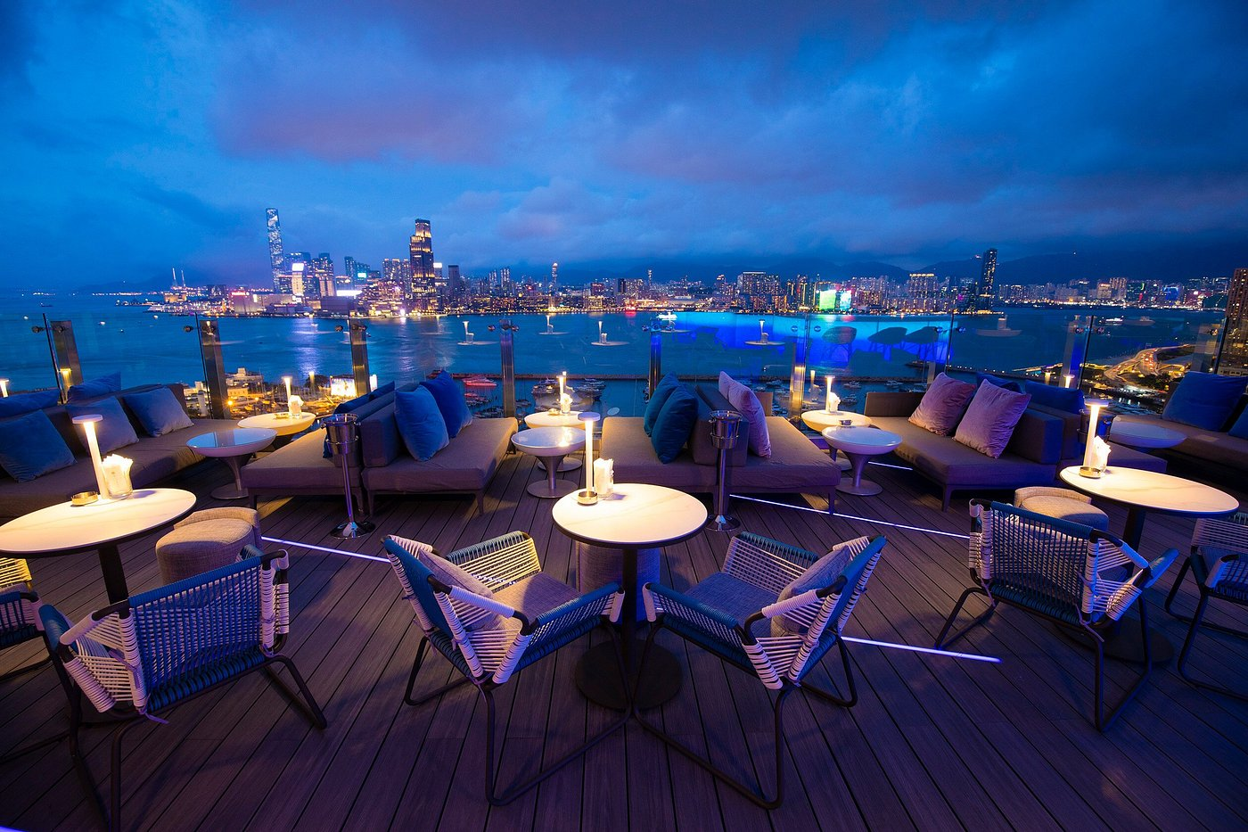 SKYE Roofbar & Brasserie