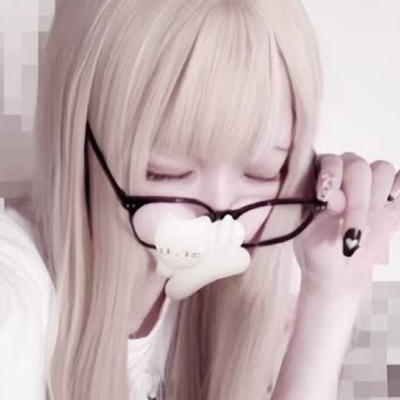 由奈