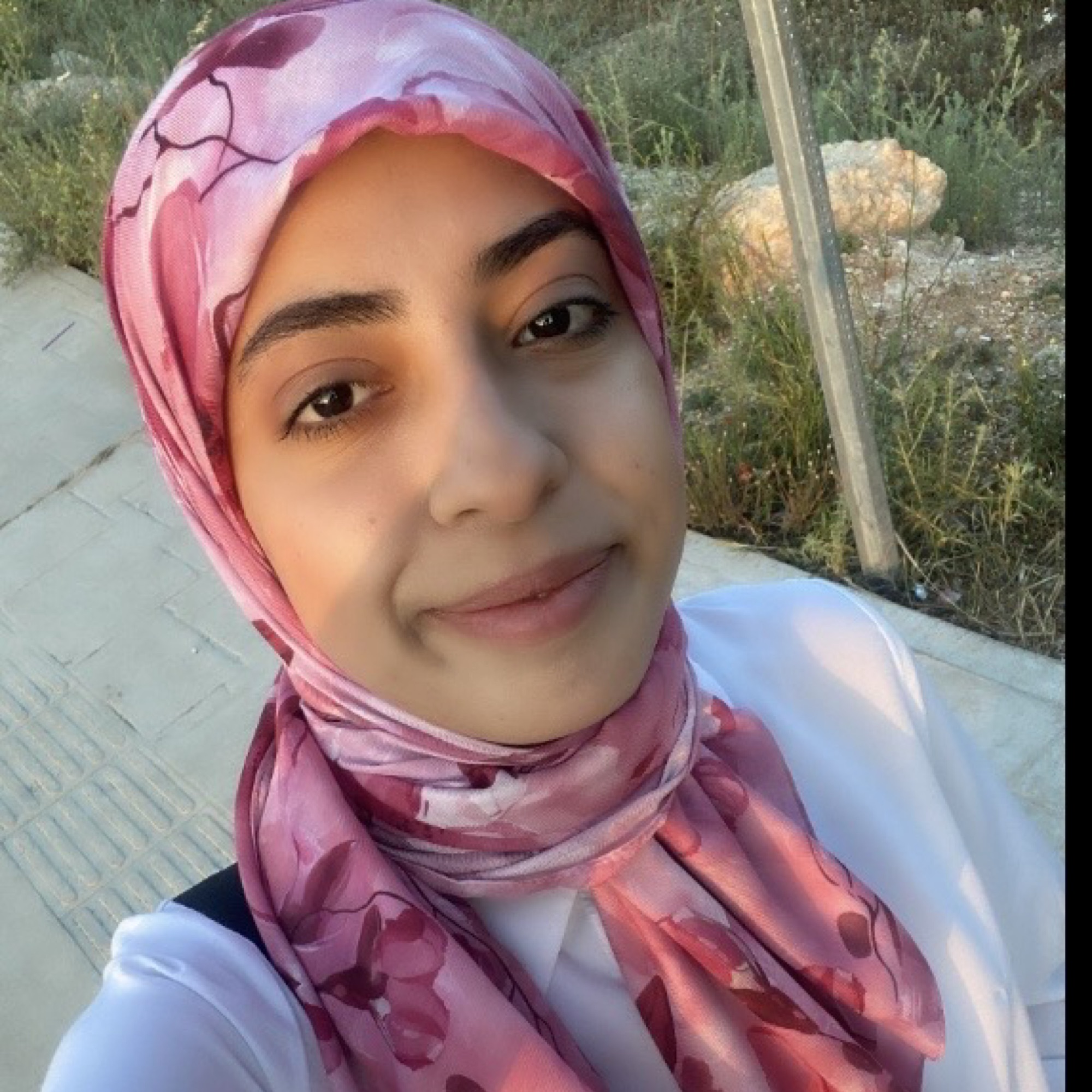 Simge Ökten WritePad yazar profil görseli